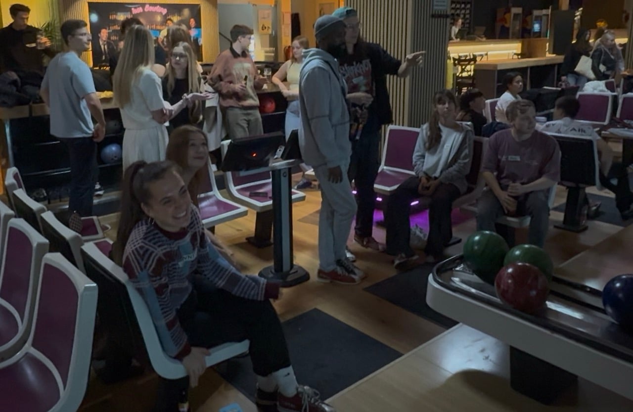 Bowling & Social 🎳