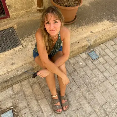 Lucia B.