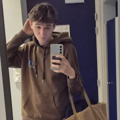 Nils G.