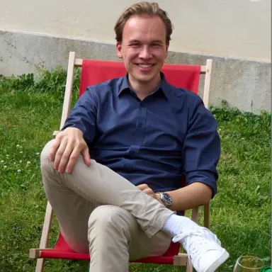 Luca J.
