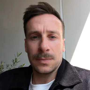 Jan R.