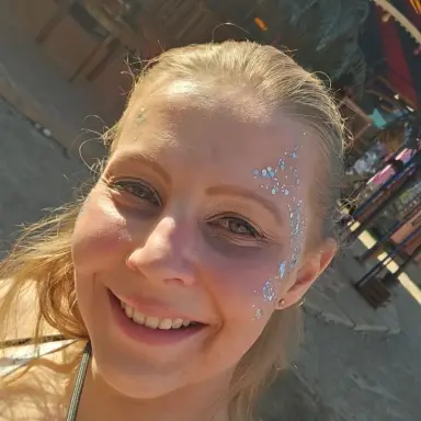 Pia G.