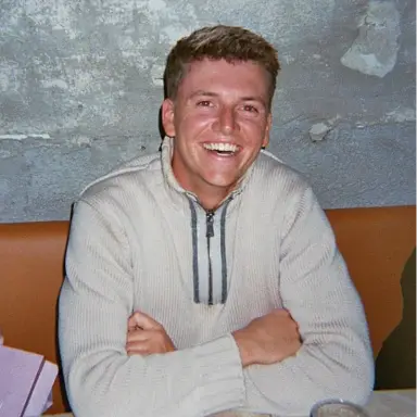 Lukas G.