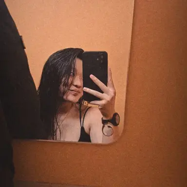 Lucia H.