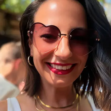 Tina L.
